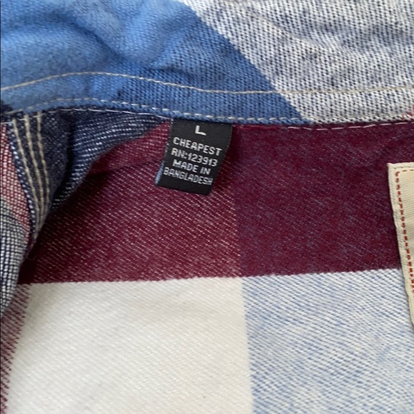Flannel - Picture 4 of 4